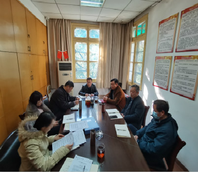 1月12日党支部书记述职评议会_meitu_1.jpg 1月12日党支部书记述职评议会_meitu_1.jpg